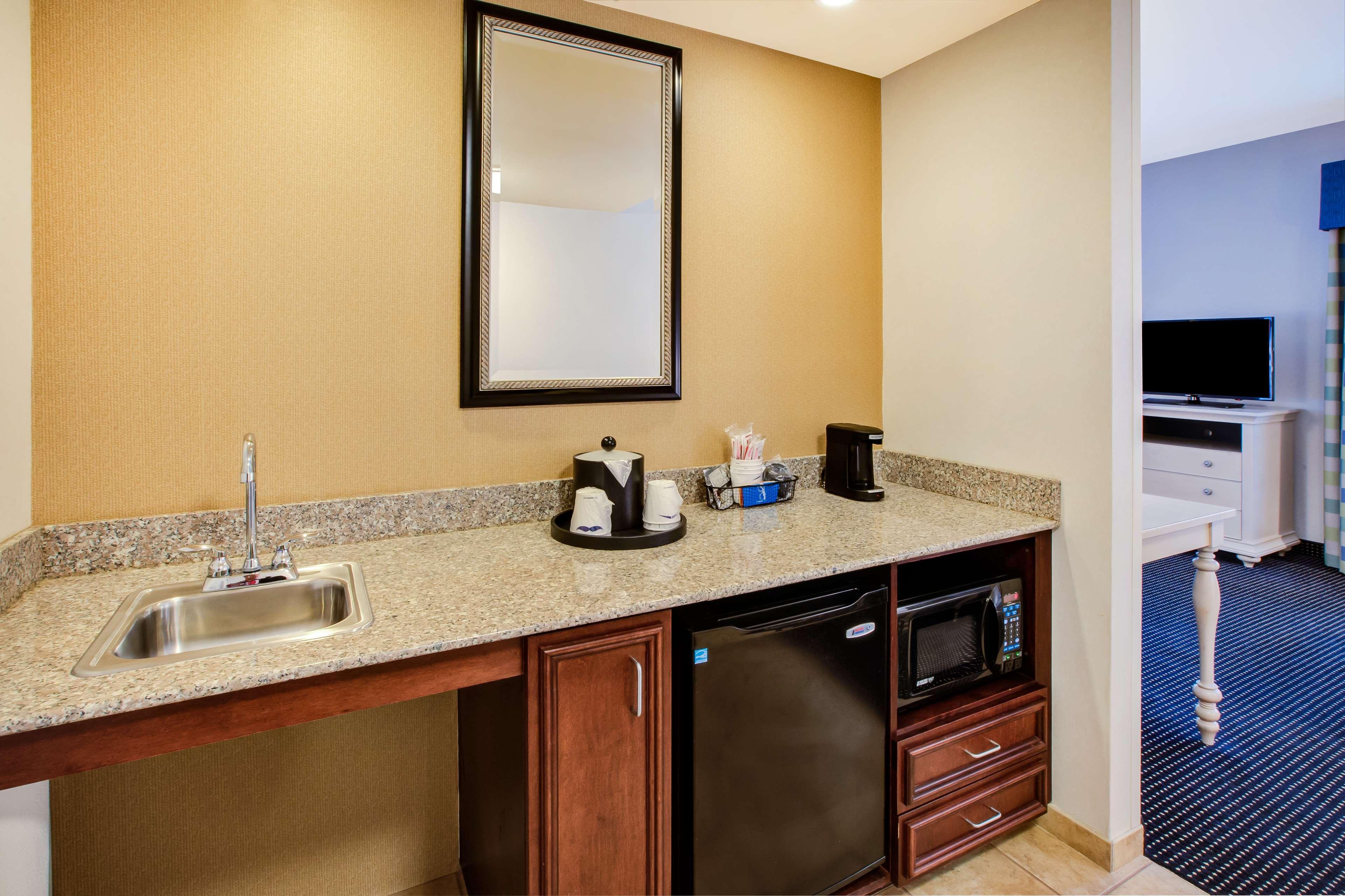 Hampton Inn & Suites - Cape Cod / West Yarmouth Eksteriør billede
