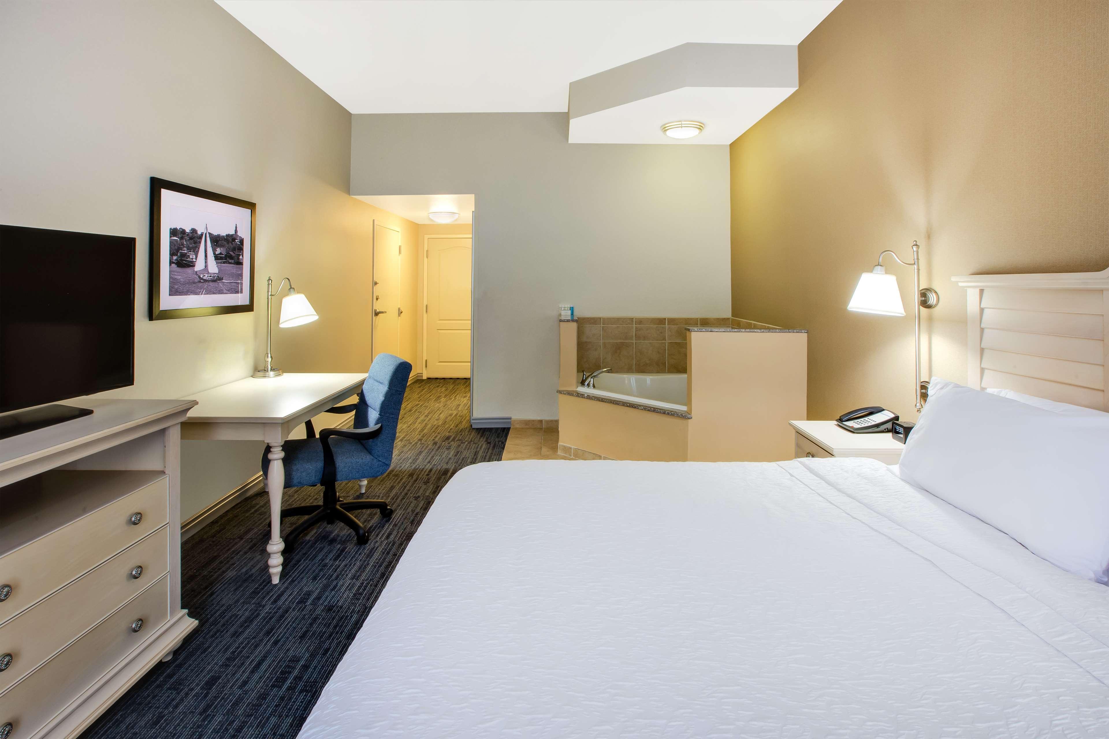 Hampton Inn & Suites - Cape Cod / West Yarmouth Eksteriør billede